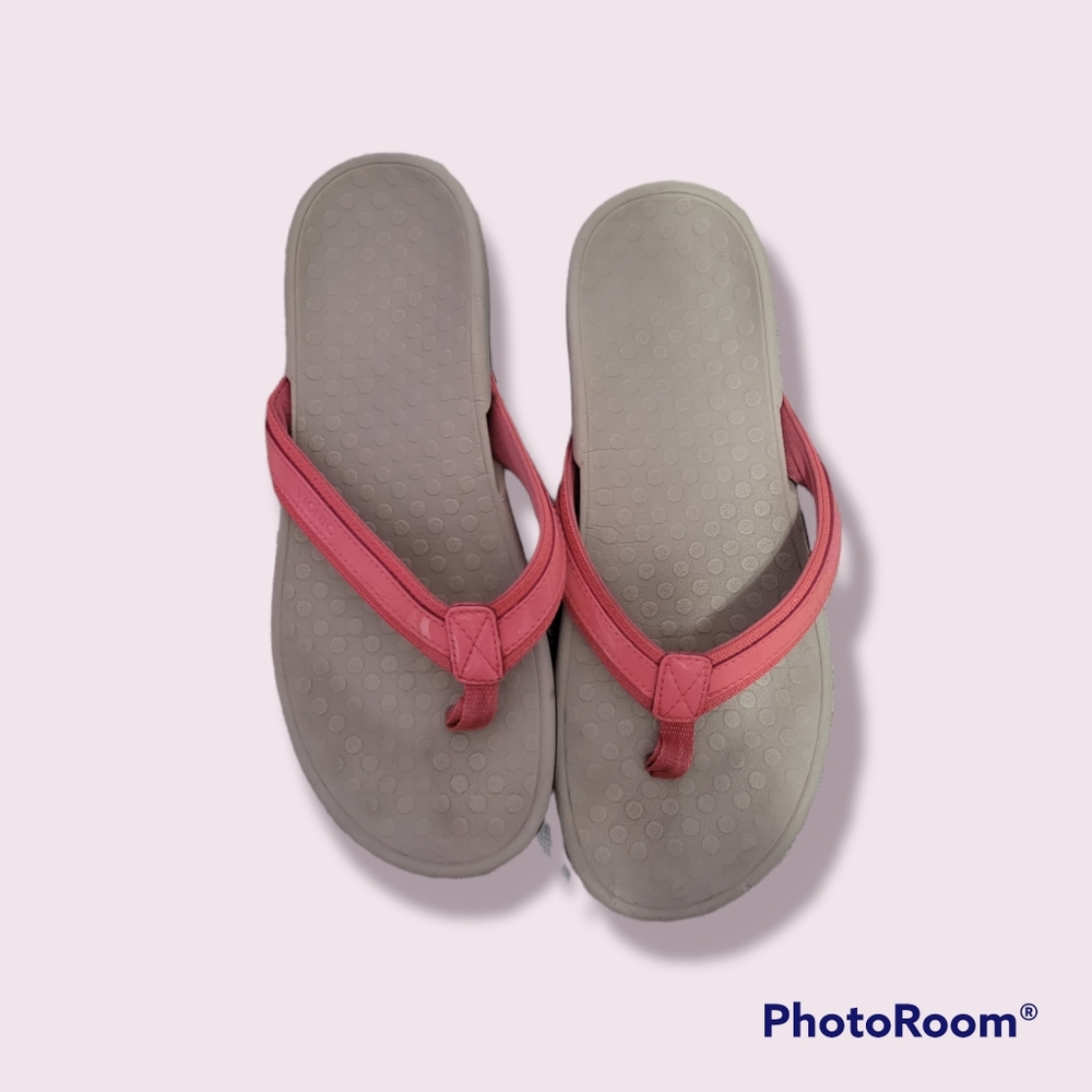 Vionic orthopedic flip flops
